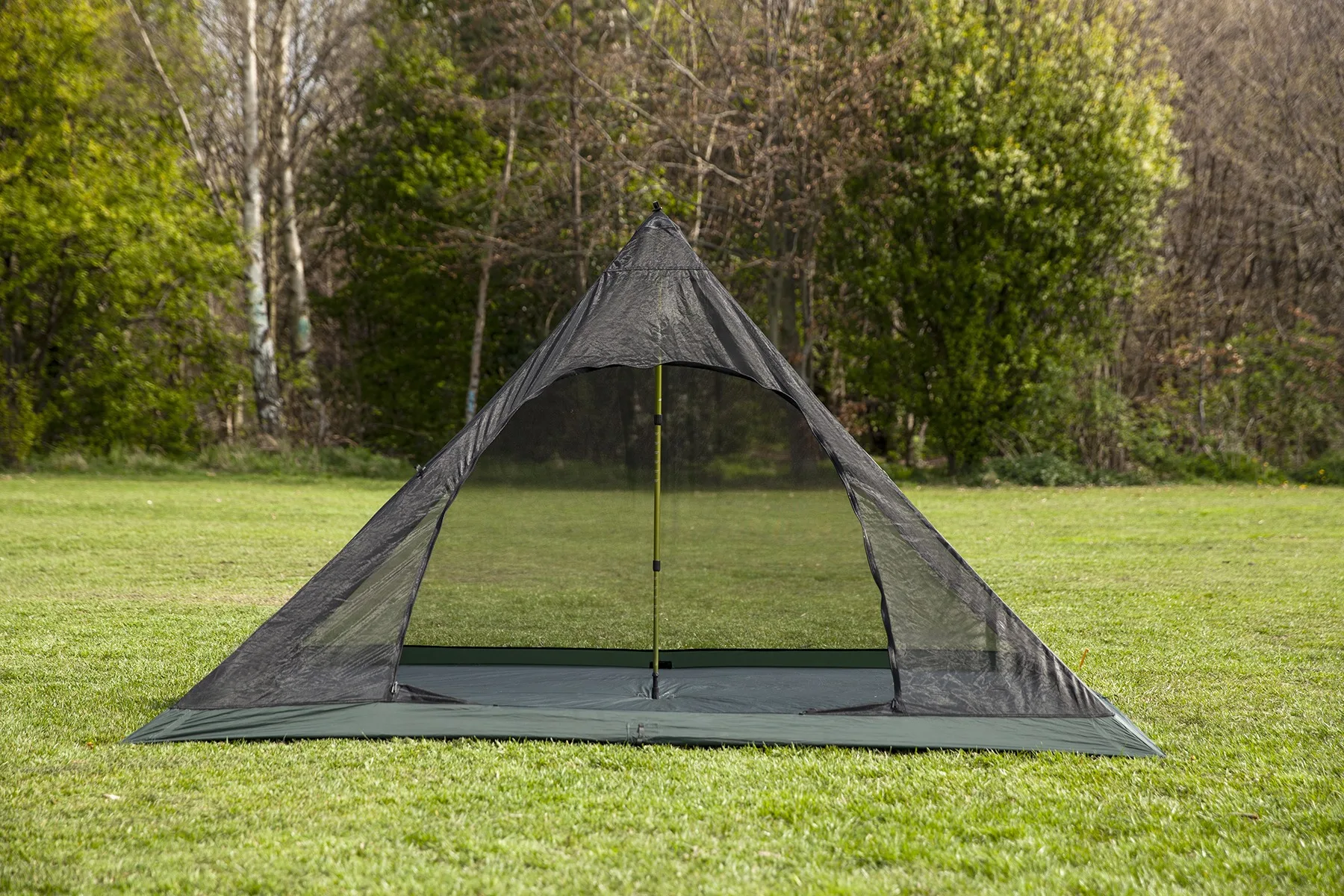 XL Pyramid Mesh Tent by DD Hammocks | Mavaja.fi