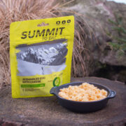 Retkiruoka juustoinen munakokkeli 454 Kcal | Summit To Eat