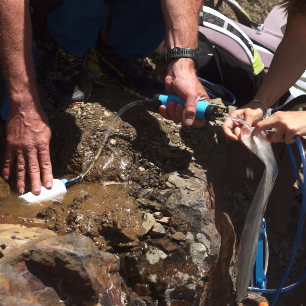Virus-Filtering Water Purifier with Hand Pump RapidFlo™ | Sagan Life - Image 2